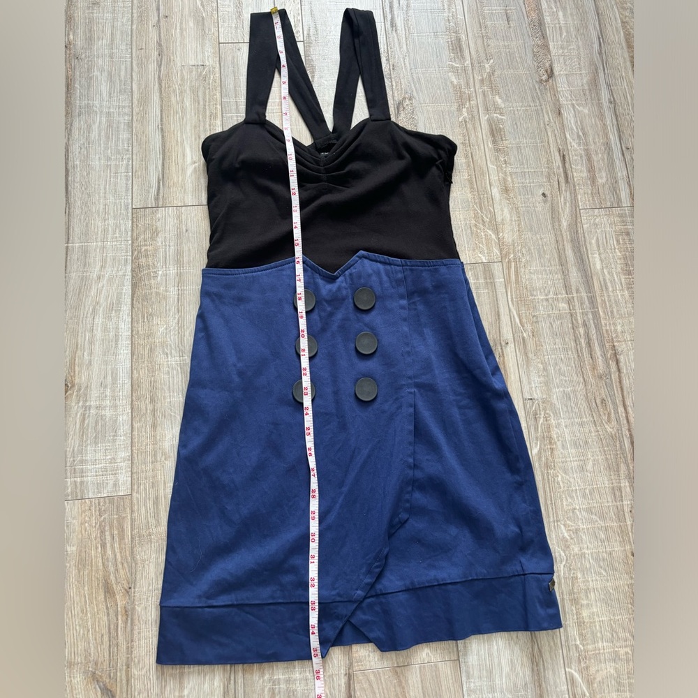 Small Schwiing summer mini dress
